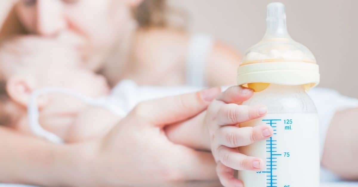 How Much Breast Milk Does Your Baby Need if You are Bottle Feeding
